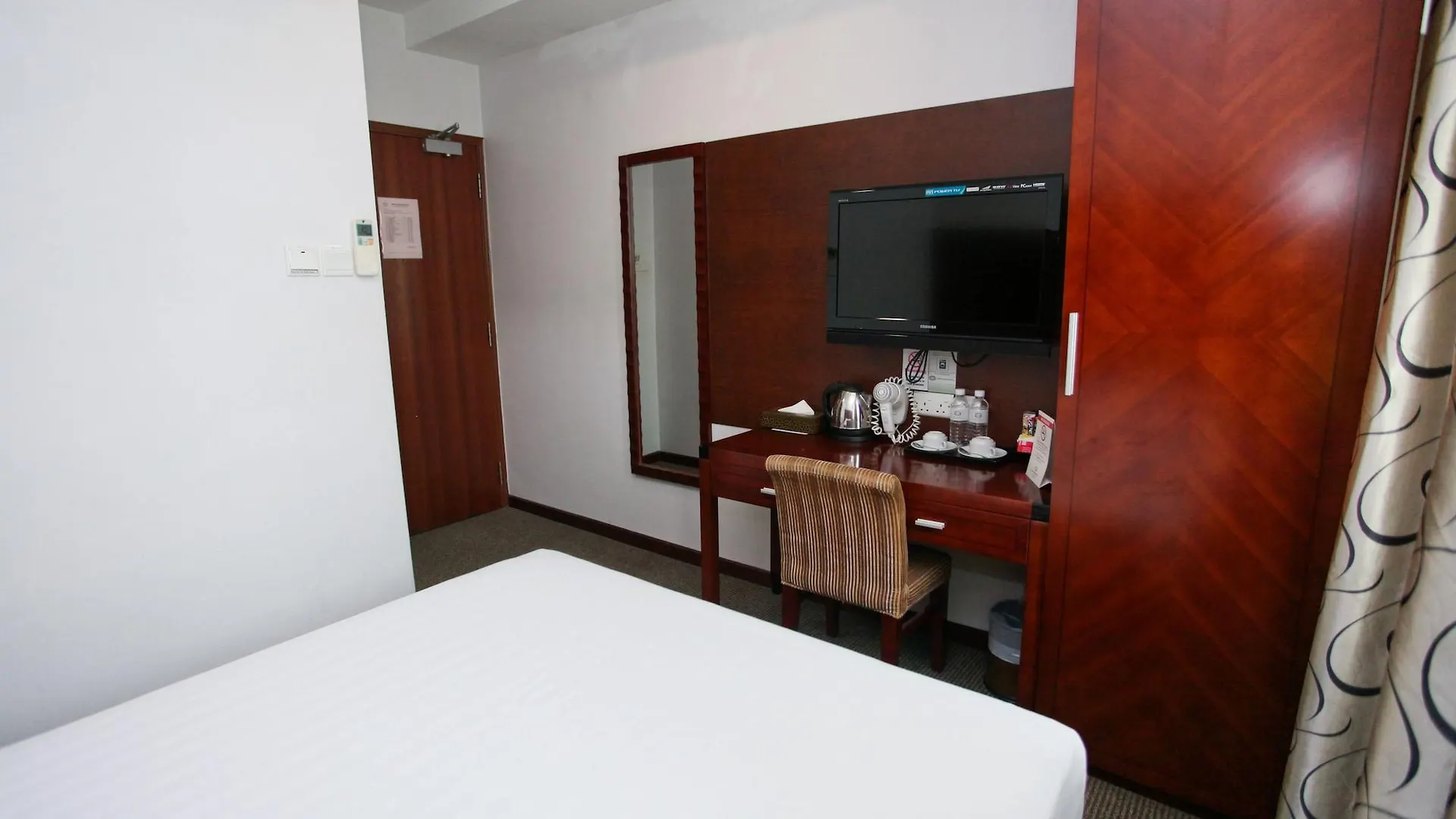 The Quay Hotel West Coast Singapore 3*,